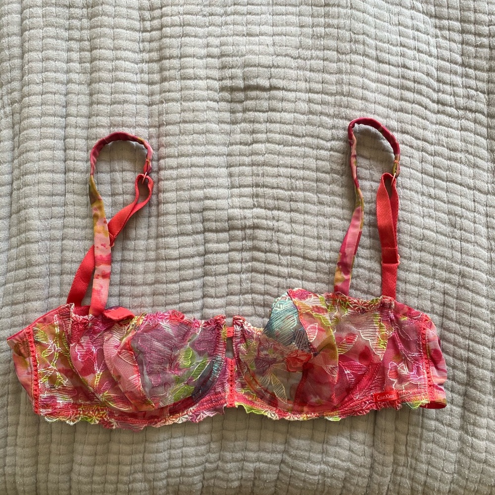Calvin Klein 34D Floral Bra